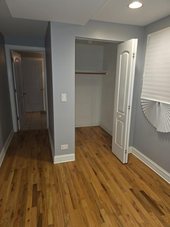 Building Photo - 4824 S King Dr