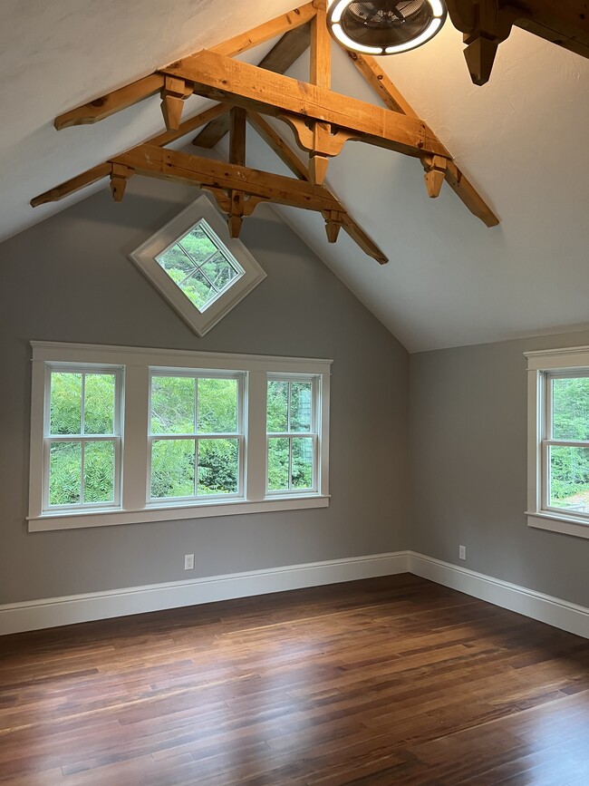 Building Photo - 50 Shay Rd