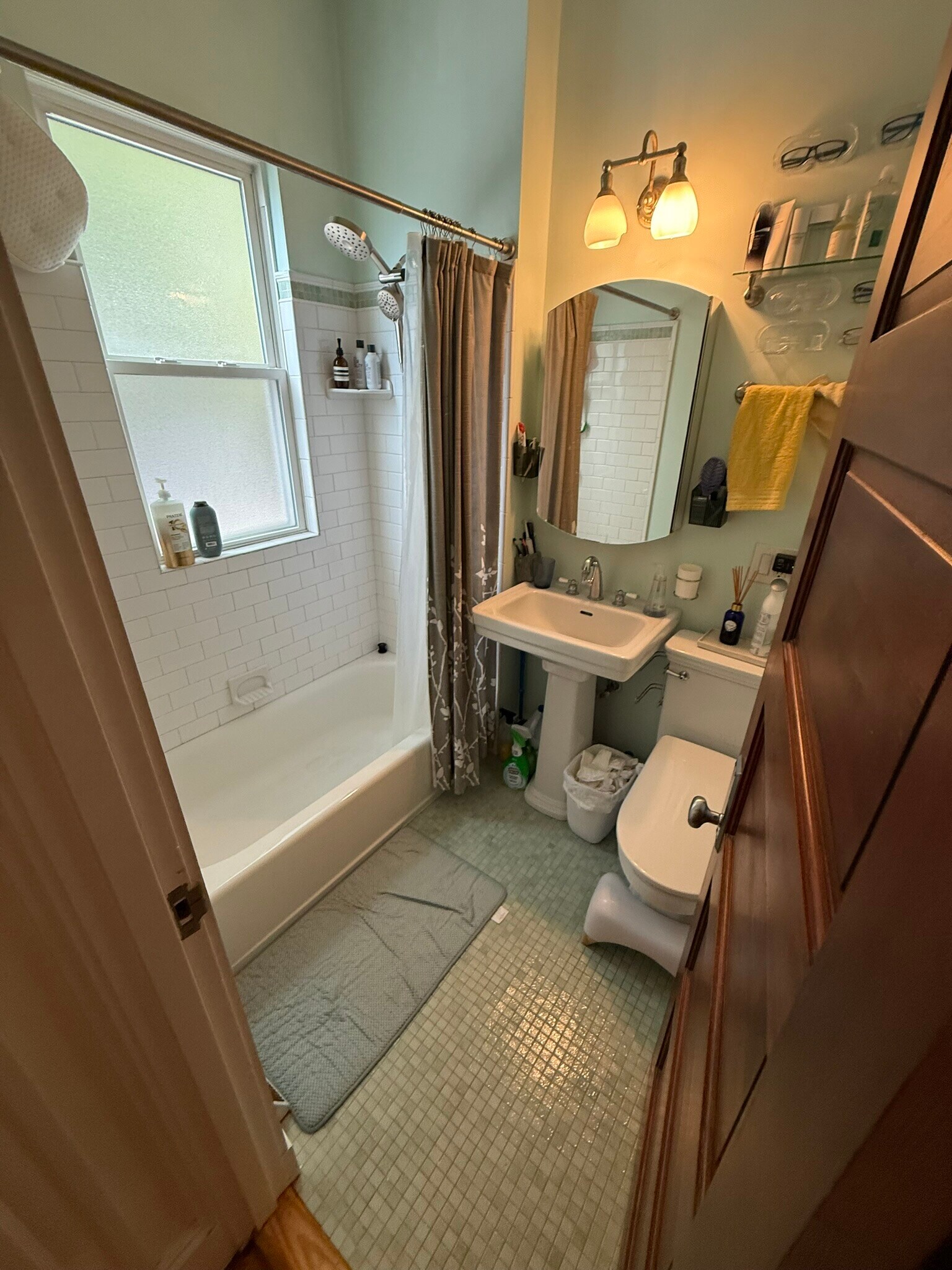 Bathroom - 85 Clifton St