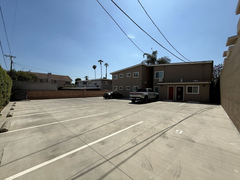 Building Photo - 276 S Sierra Madre Blvd