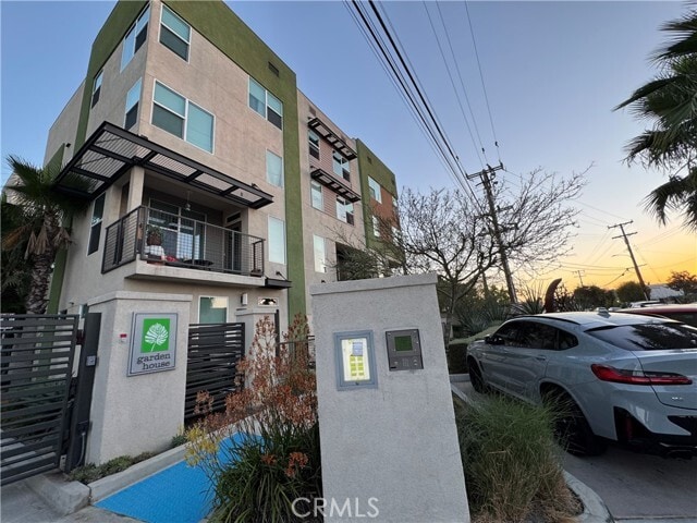 Building Photo - 17612 Garden House Ln