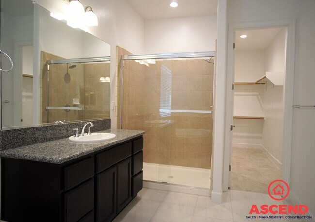 Building Photo - 8904 Costa Blanca Dr