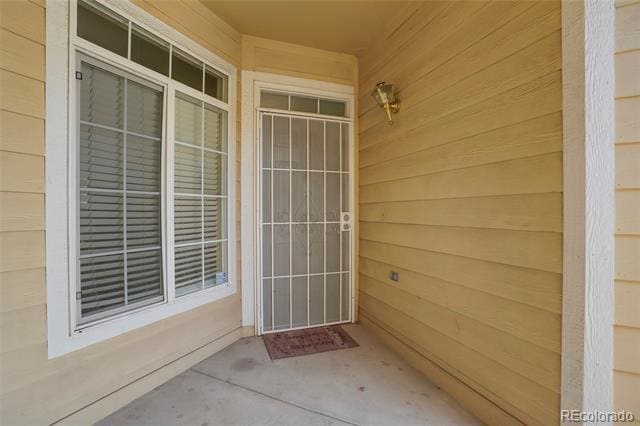Building Photo - 14400 Albrook Dr