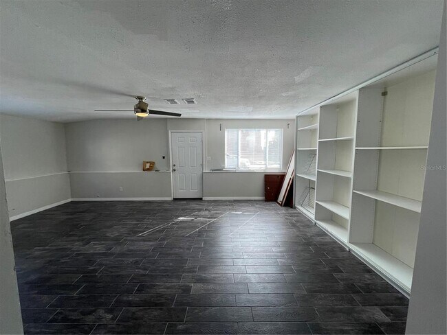 Building Photo - 1311 W Lemon St