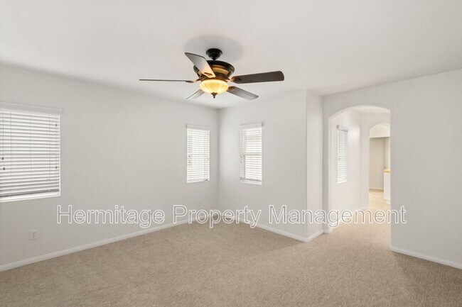 Building Photo - 40062 Somerville Ln