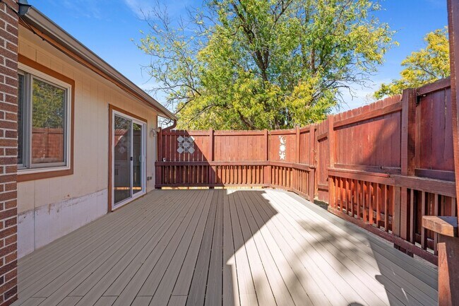 Building Photo - 4558 S Laredo St