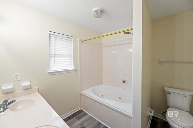 Building Photo - 25930 Overton Dr