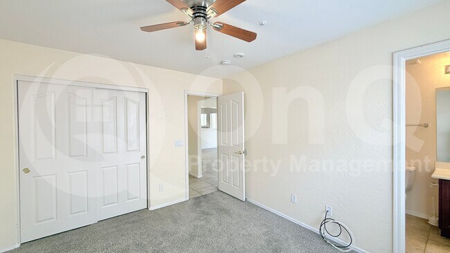 Building Photo - 26788 N 98th Dr