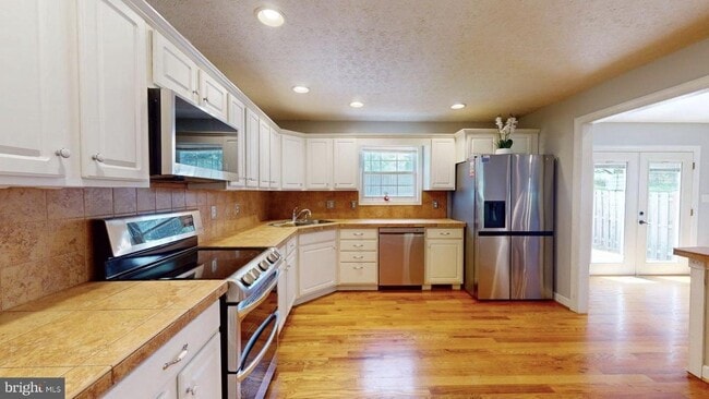 Building Photo - 609 Quartzite Cir