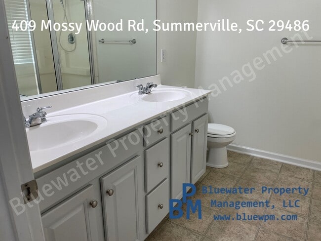 Building Photo - 409 Mossy Wood Rd
