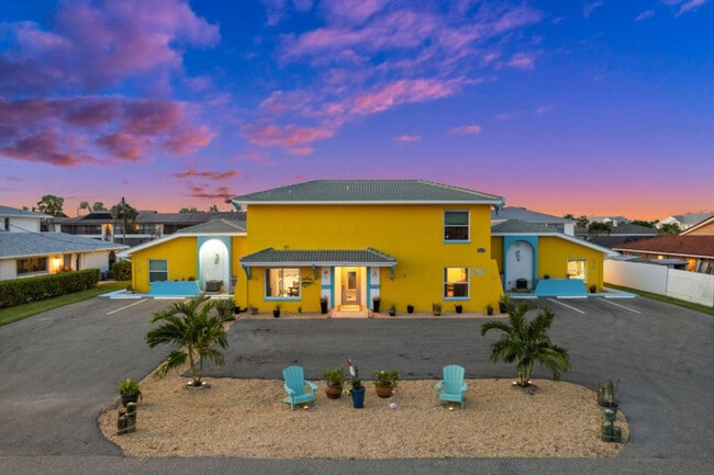 Building Photo - 1019 SE 40th St