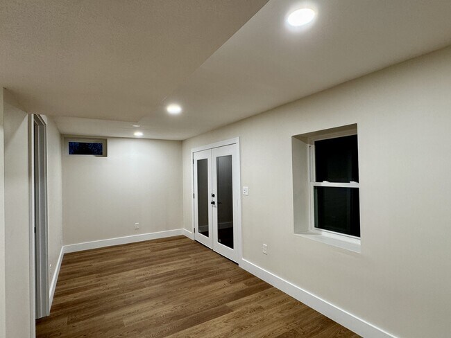 Building Photo - 195 Ritchey Rd