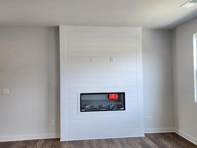 Building Photo - 2020 Underwood Dr