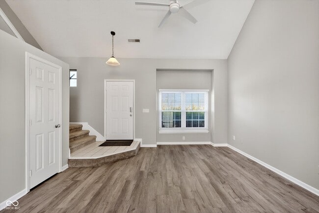 Building Photo - 10769 Park Vista Ct