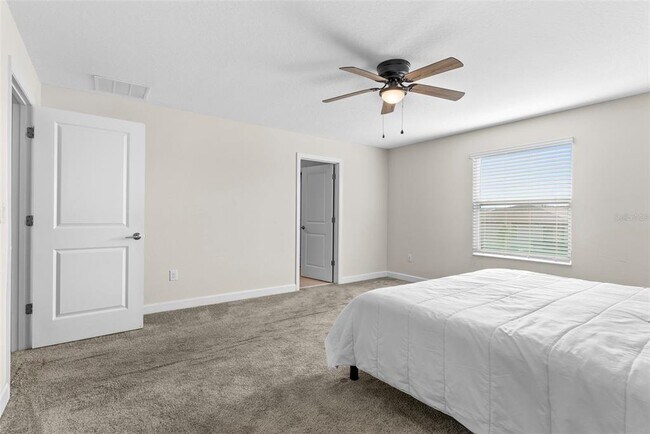 Building Photo - 740 Simone Ct