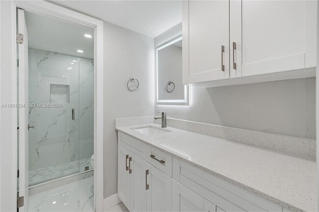 Building Photo - 300 NW 42nd Ave