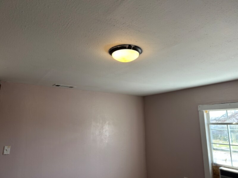 Building Photo - 507 Houston St