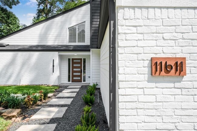 Building Photo - 11611 Pinyon Pl