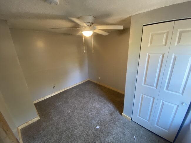 Building Photo - 214 E Williams St