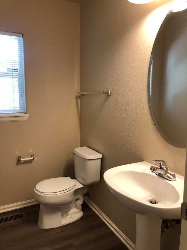 Building Photo - Fully Renovated, "MUST SEE" 3 Bedroom, 3 Bath Townhome with 2 Car Attached Garage