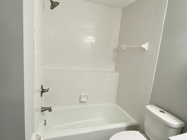 Building Photo - 8553 Baltimore St NE