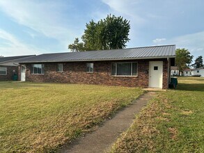 Building Photo - 607 E Jefferson Ave