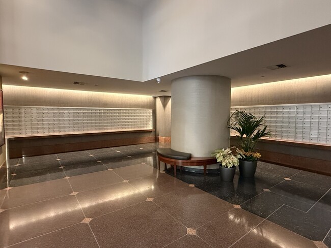Building Photo - 3660 N Lake Shore Dr