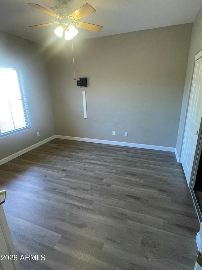 Building Photo - 41831 N Mill Creek Way