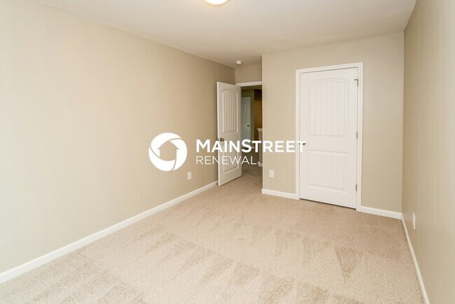 Building Photo - 4 Bedroom Pet-Friendly Home in Warrior, AL with Main Street Renewal