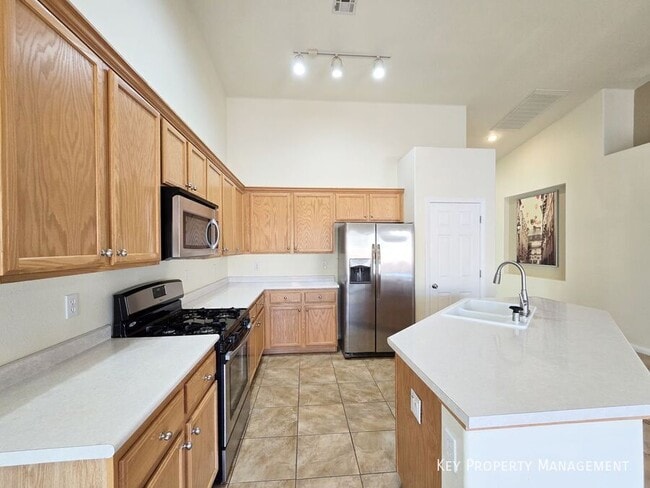 Building Photo - 9818 Nicova Ave