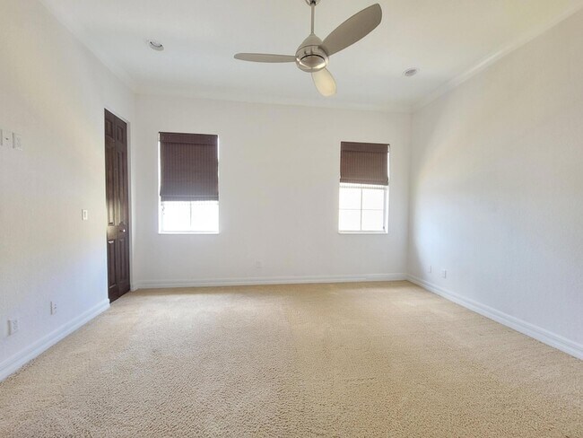 Building Photo - 142 Ennis Ln