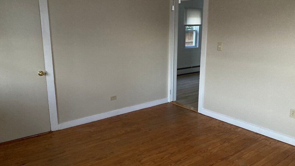 Building Photo - 18 Hancox St