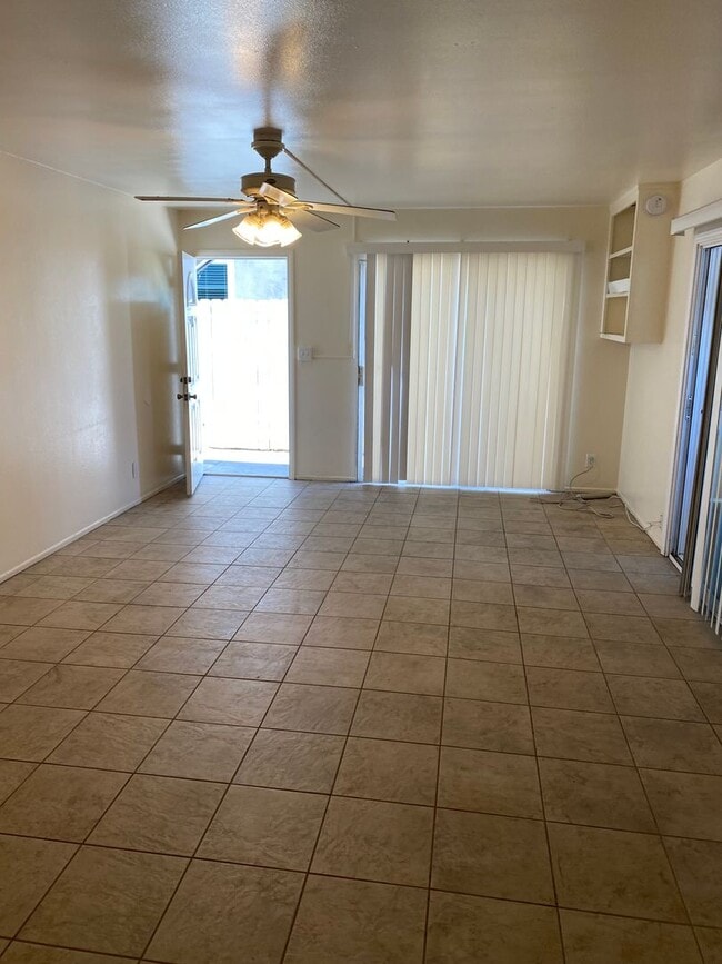 Building Photo - 6681 Del Playa Dr