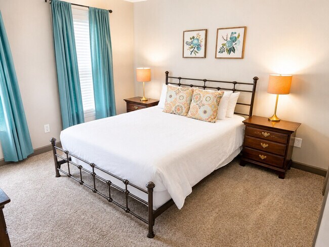 Building Photo - 10 Bridlewood Ct