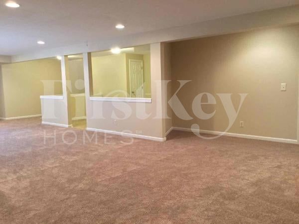 Building Photo - 3 Bobwhite Ct
