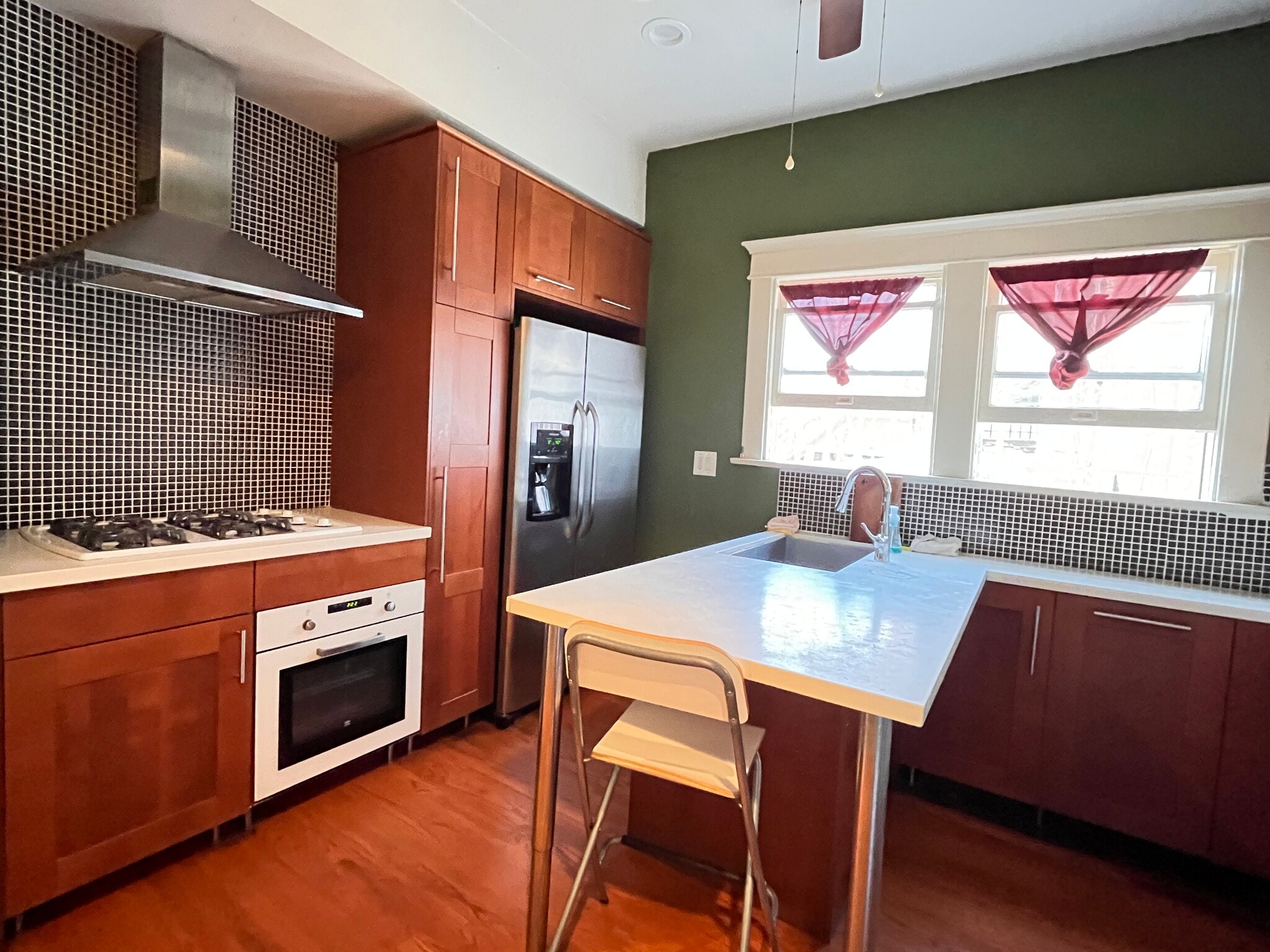 Building Photo - 3021 Van Buren Pl