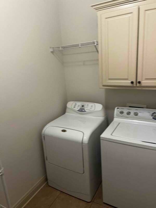 Building Photo - 9542 Summer Pointe Ave