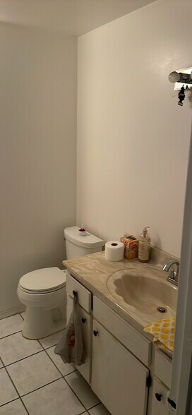 Building Photo - 5190 Fay Blvd