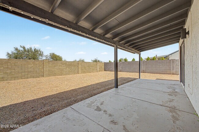 Building Photo - 908 W Ross Ave