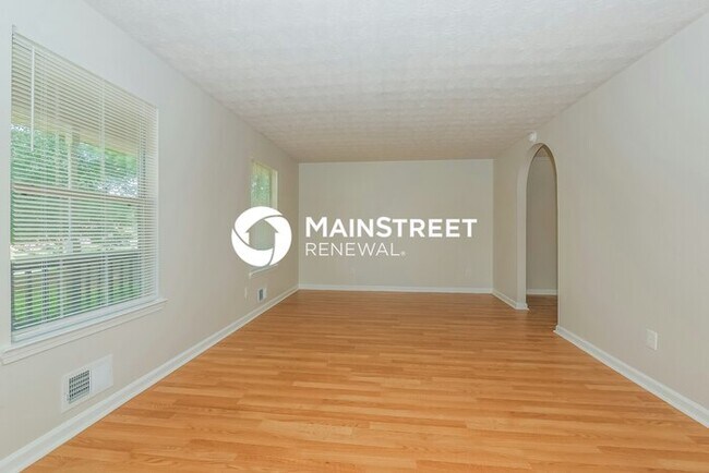 Building Photo - 3 Bedroom Pet-Friendly Home in Ellenwood, ...