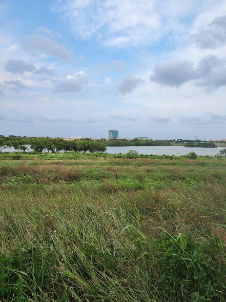 Building Photo - 10555 Turtlewood Ct