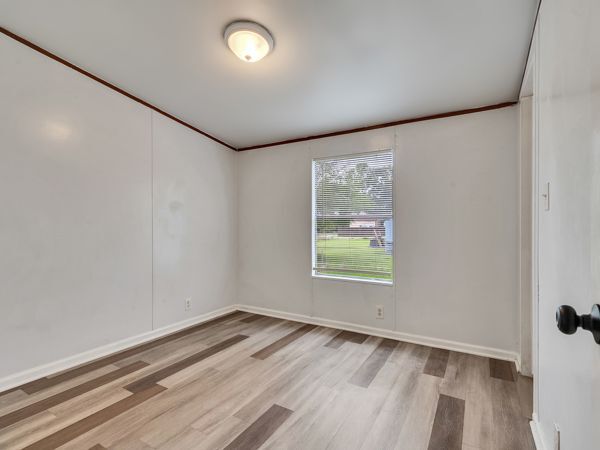 Building Photo - 25779 Almarie Dr