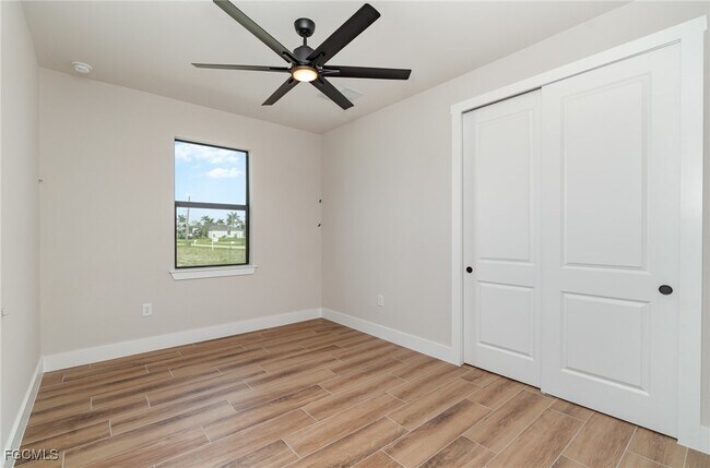 Building Photo - 4124 NW 20th Terrace