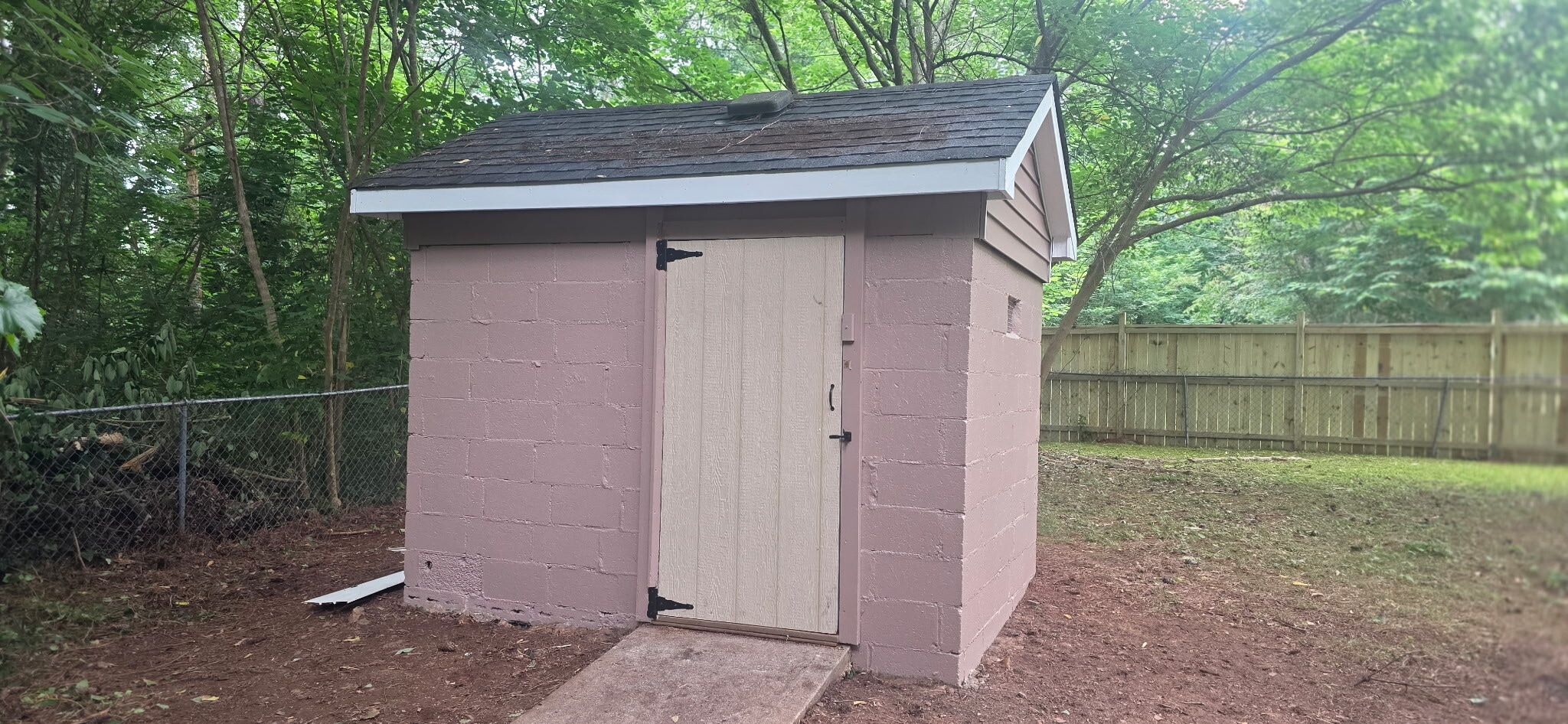 Building Photo - 1127 Sheppard Pl