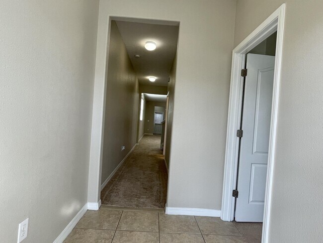 Building Photo - 1625 Acadia Harbor Pl