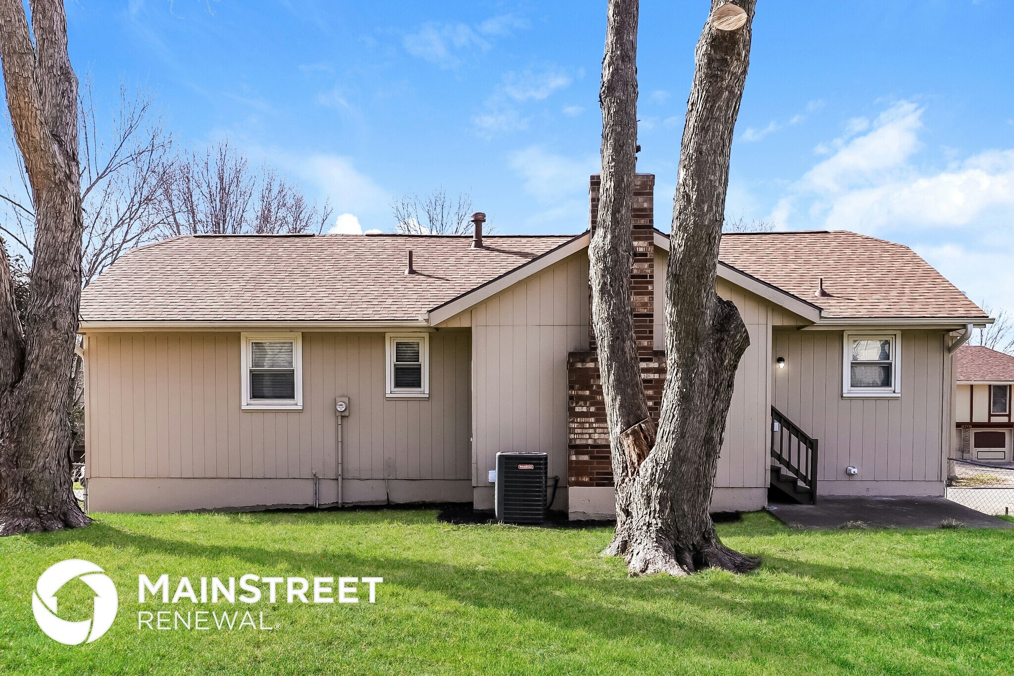 Building Photo - 8702 Linda Ln