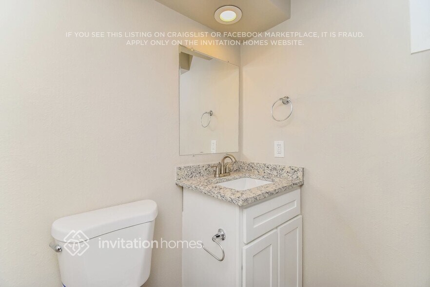 Building Photo - 6580 Northwind Dr