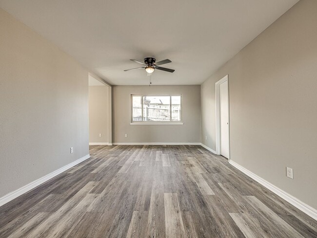 Building Photo - 3 bed / 2 bath home in great location!