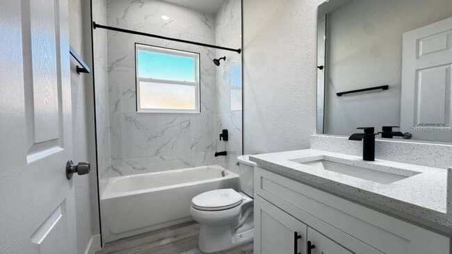 Building Photo - 17046 SW 44th Cir