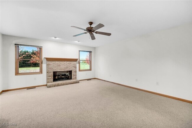 Building Photo - 2366 Stony Hill Rd